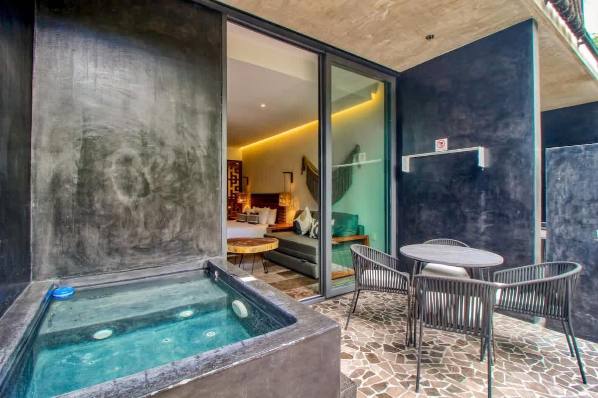 Location And 3 Pools Appartamento